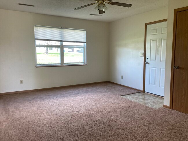 View of living room from hallway - 502 W Broadway