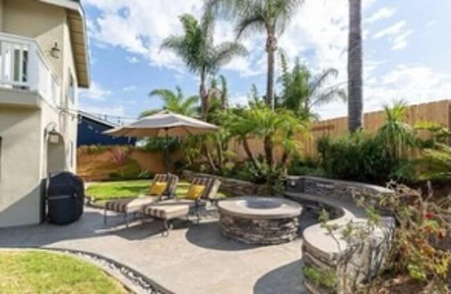 Foto del edificio - Beautiful 4BD Home in BAY PARK with Attach...