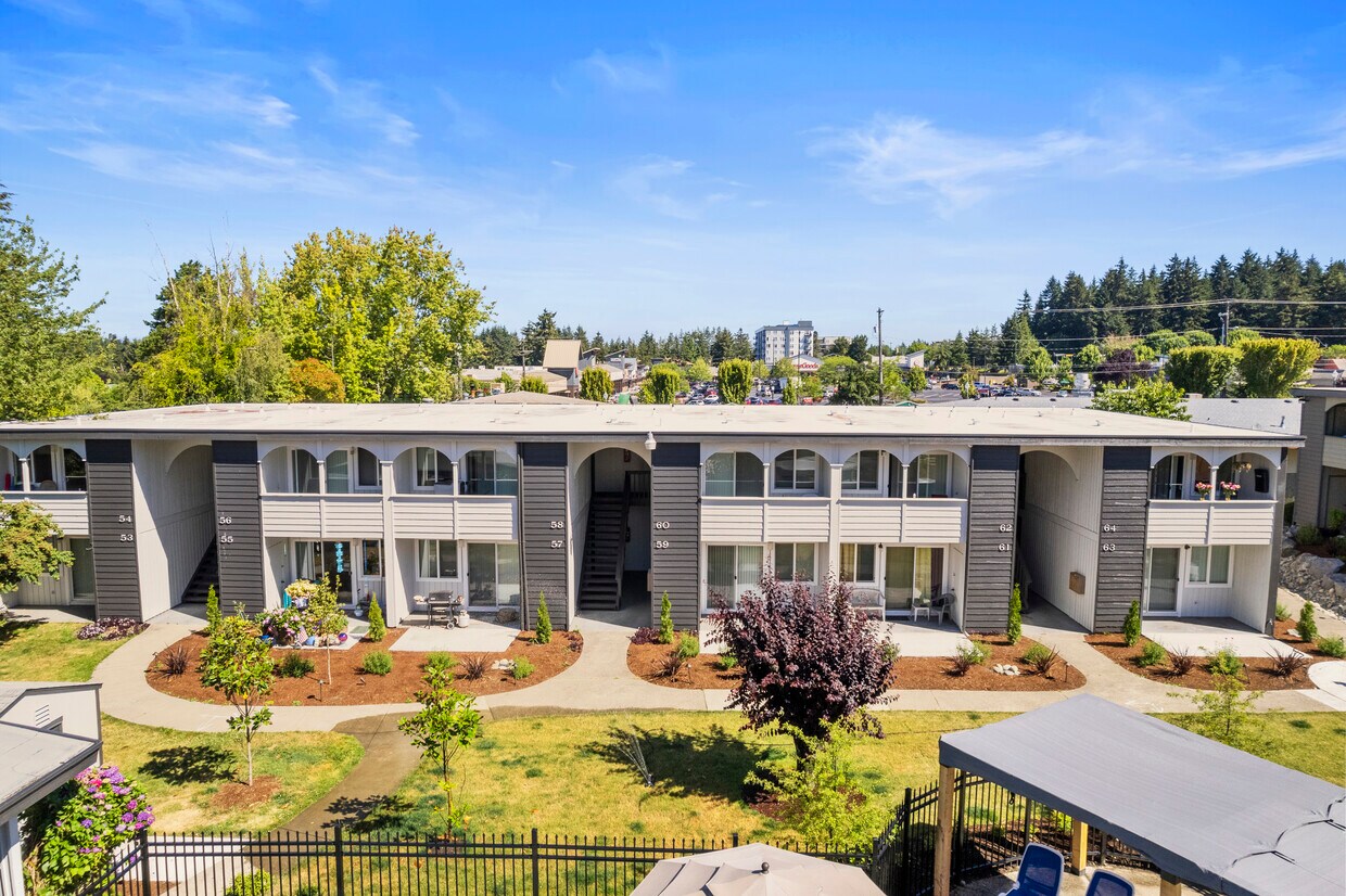 The Hideaway at University Place Rentals in University Place at 7654 40th St W University Place