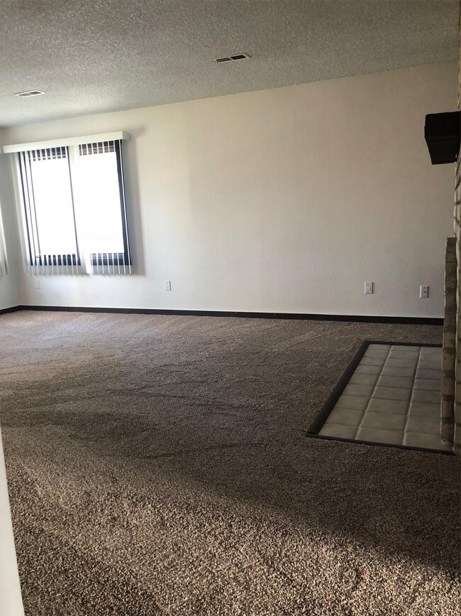 Foto del edificio - 3061 Reed Ave