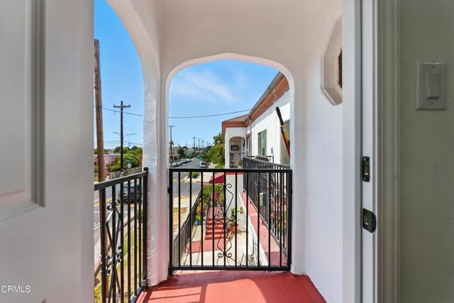 Foto del edificio - 5137 E 6th St