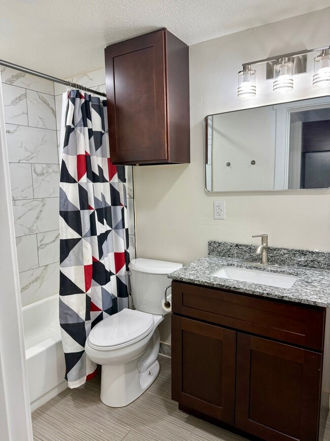 Photo - 2493 S 600 E Apartment