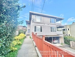 Building Photo - 2332 W Newton St