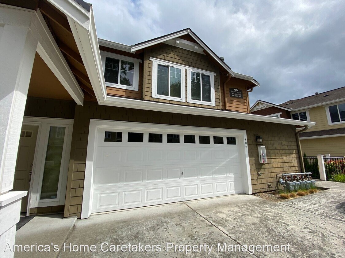 Foto principal - 5541 Lakemont Blvd SE