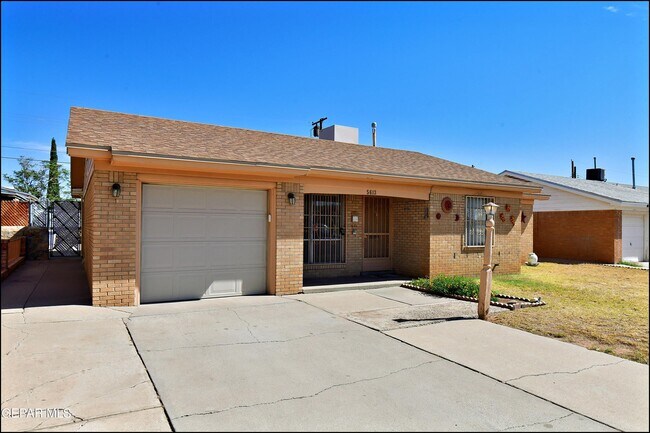 Foto del edificio - 5613 Creston Ave