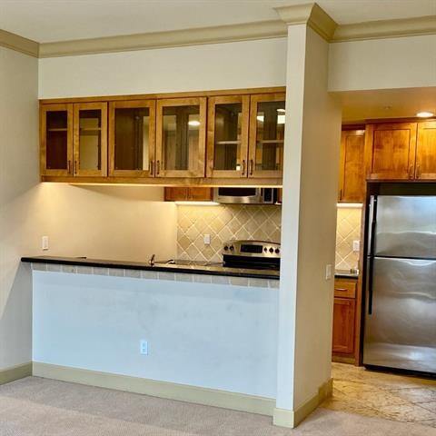 Building Photo - 520 North Santa Cruz Avenue, Unit #200