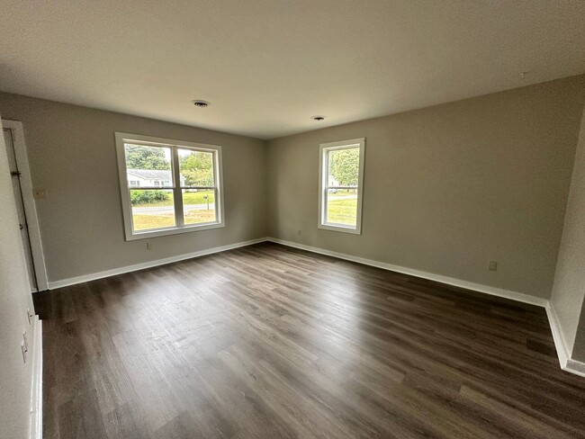 Foto del edificio - 7446 Bellehaven Dr