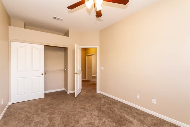 Building Photo - 3740 Crescent Canyon St