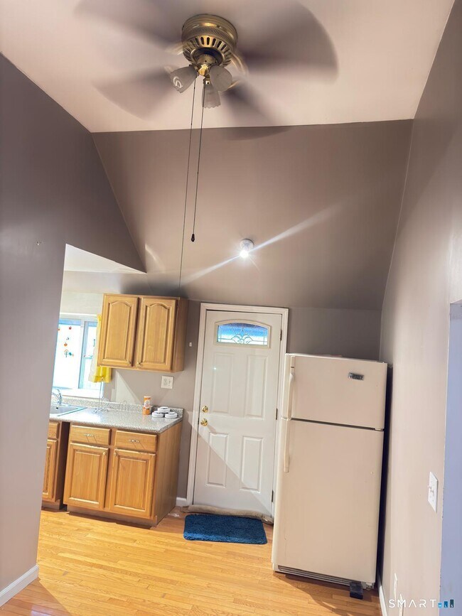 Foto del edificio - 32 Winter St