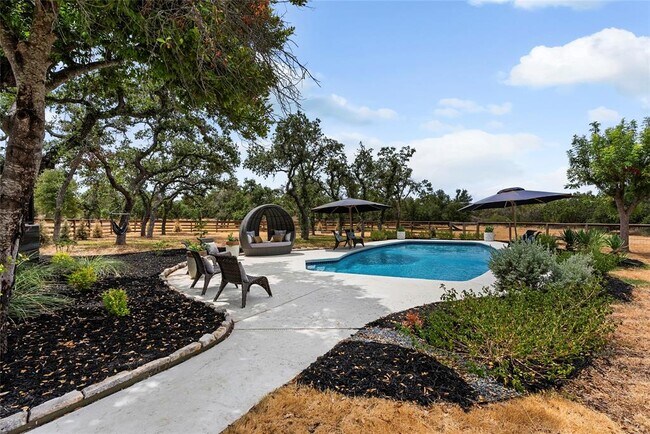 Foto del edificio - 620 Post Oak Dr