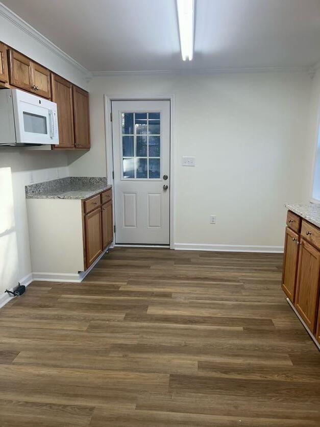 Foto del edificio - 1914 W Oakland Ave