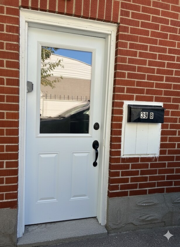 Photo du bâtiment - 39 Kelvin Ave