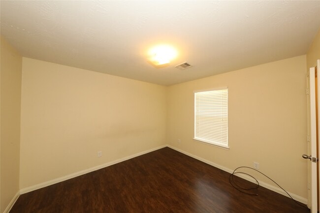 Foto del edificio - 21430 Palma Grove Way