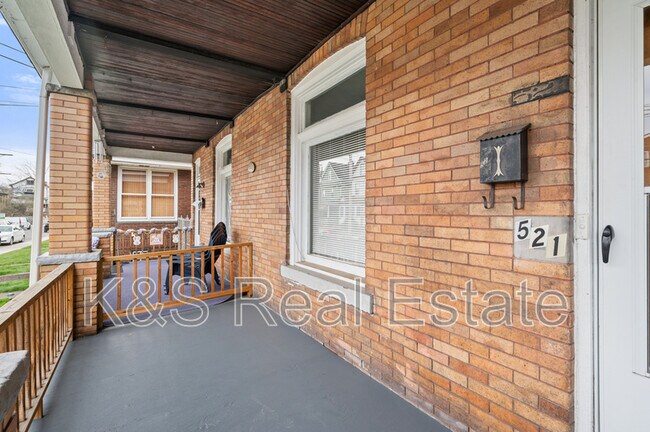 Foto del edificio - 521 Marwood Ave