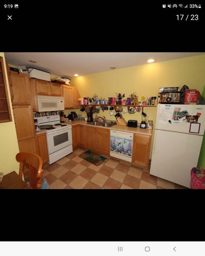 Primary Photo - 367 Amory St
