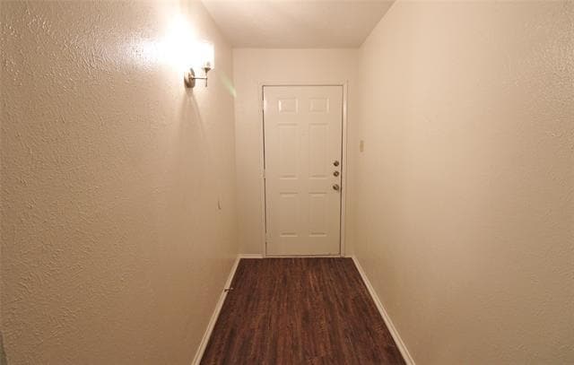 Building Photo - 10253 Sweet Gum St