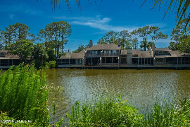 Foto del edificio - 36 Fishermans Cove Rd