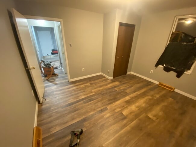 Building Photo - 9950 Washington Ave