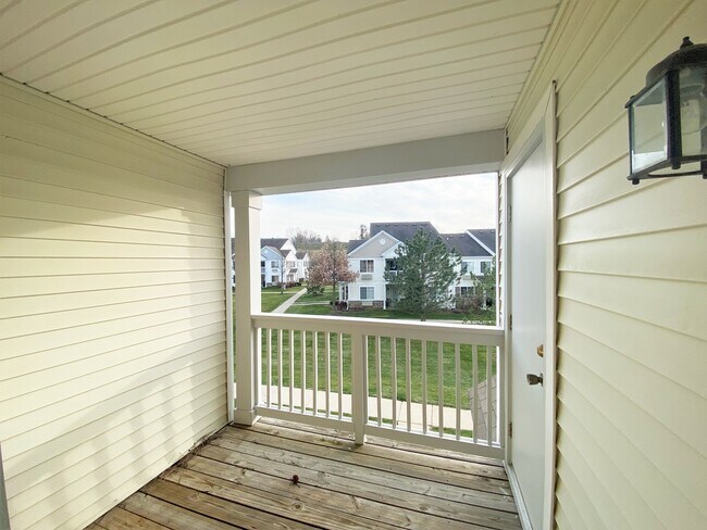 Building Photo - 1829 Silverstone Dr