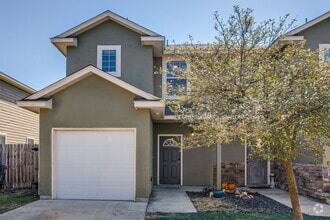 Building Photo - 4906-4908 Appleseed Ct