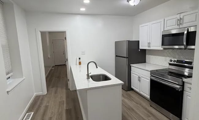 Photo - 3204 Cecil B. Moore Ave Apartment