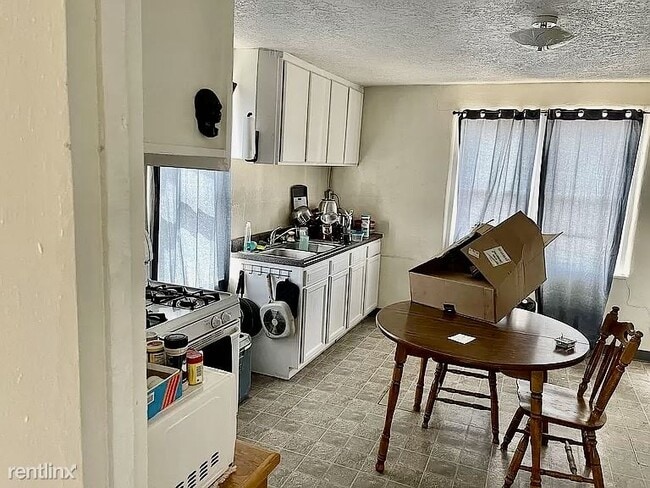 Building Photo - 2 br, 1 bath House - 807 Bellamah Ave NW