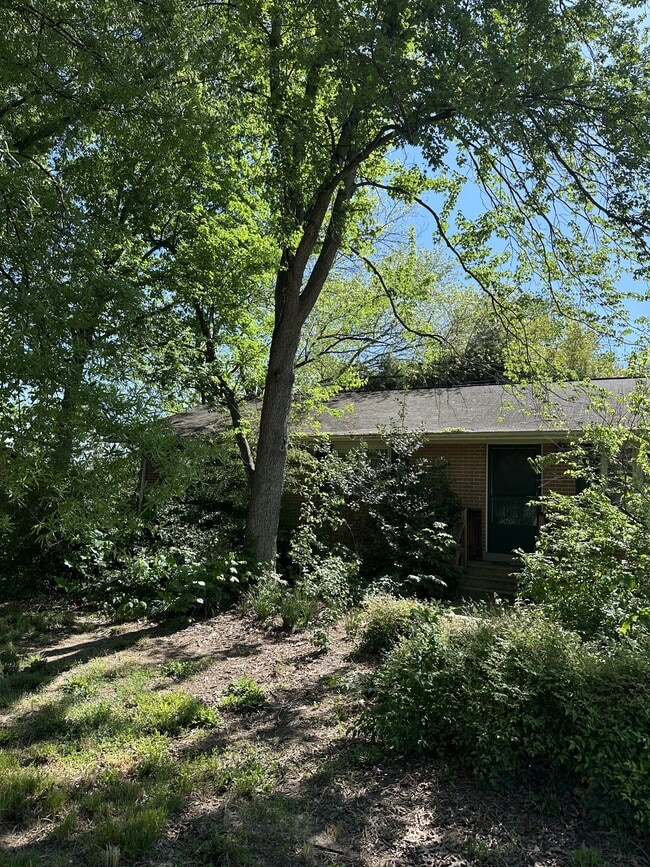 Photo - 8033 Devlin Rd House