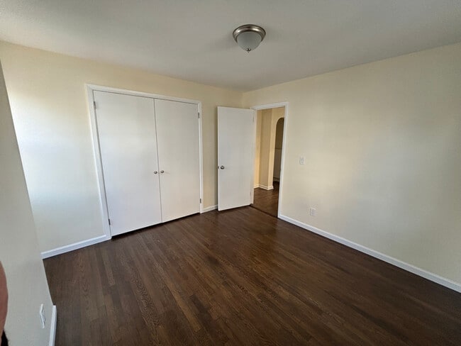 Building Photo - 65 Ludlow St