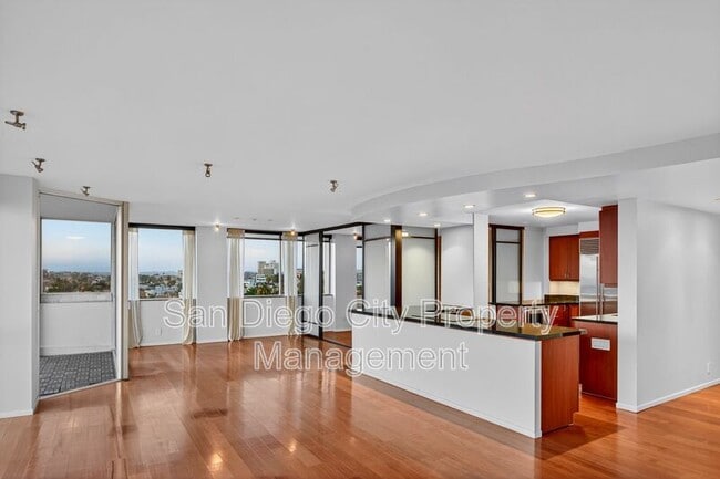 Foto del edificio - 3535 1st Ave.
