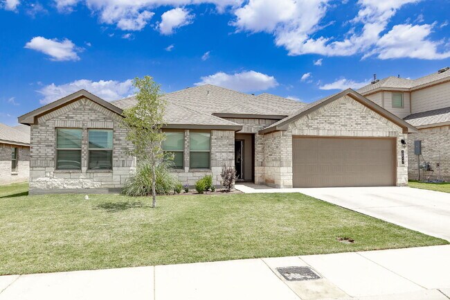 Building Photo - Gorgeous 4/2 in Cooper ISD
