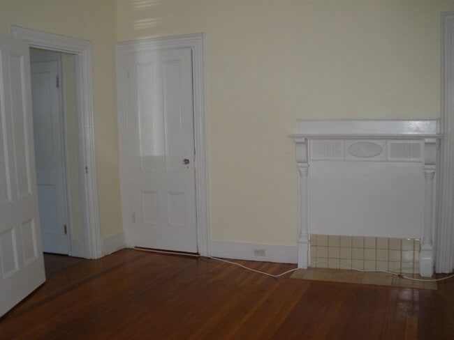 Foto del edificio - 518 Watertown St