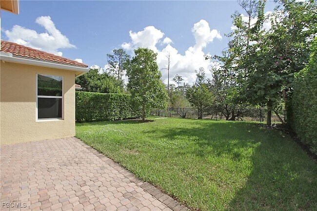 Foto del edificio - 11091 Sparkleberry Dr