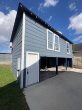 Building Photo - 6915 Avenue L