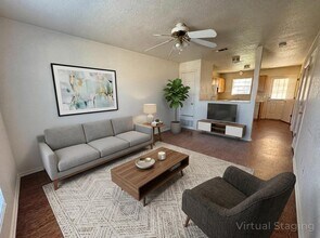 Building Photo - 4506 Sylvia Dr