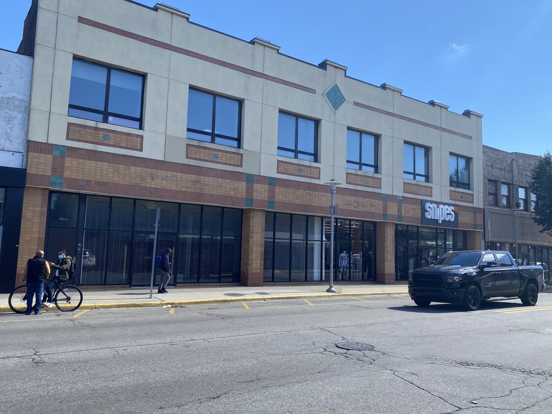 Luxury Loft above Retail Space - 9644 Joseph Campau St