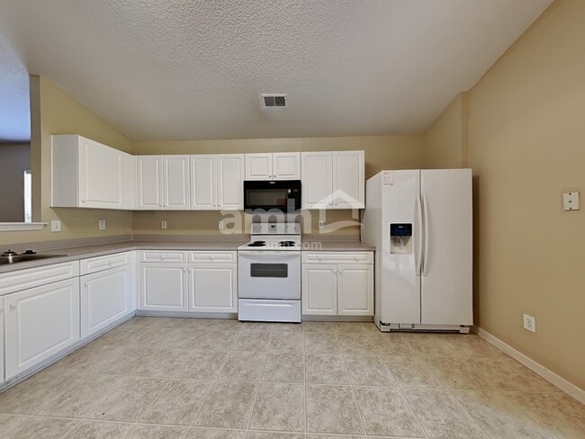 Building Photo - 1319 Bishop Pine Dr