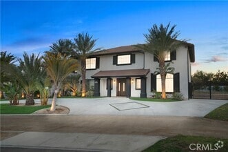 Building Photo - 2372 Stallion Dr