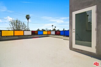 Building Photo - 2496 S Centinela Ave