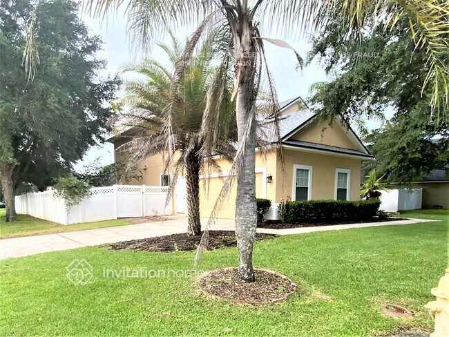 Foto del edificio - 340 Brier Rose Ln