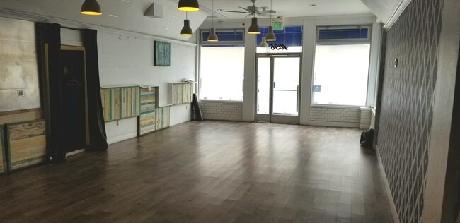 Foto del edificio - 1096 Union St