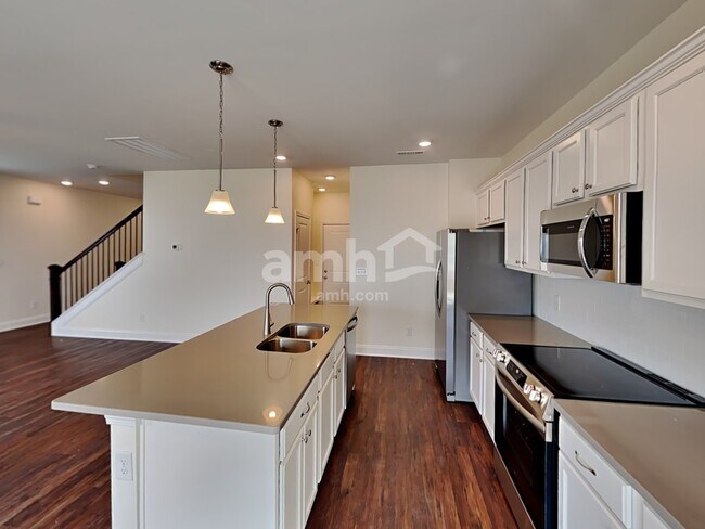Foto del edificio - 5332 Virtue Ave