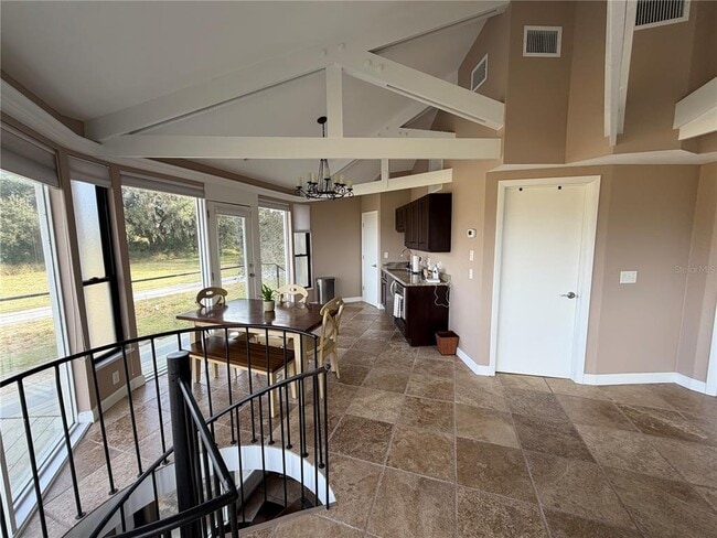 Building Photo - 15760 SE 140th Ave