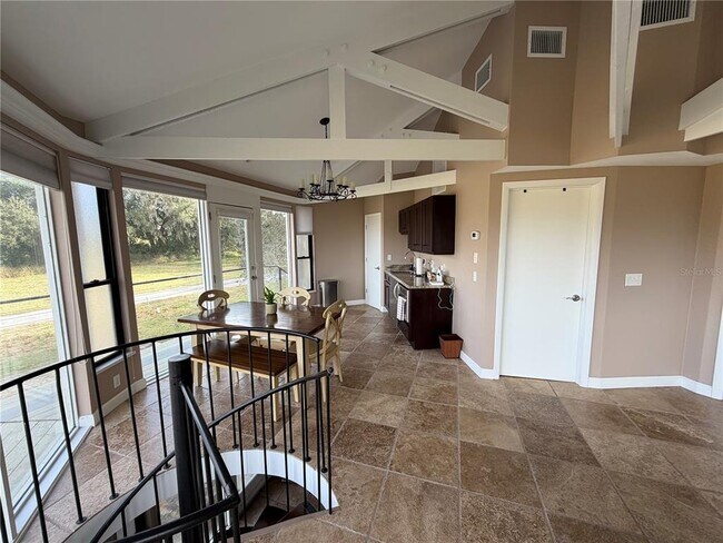 Foto del edificio - 15760 SE 140th Ave