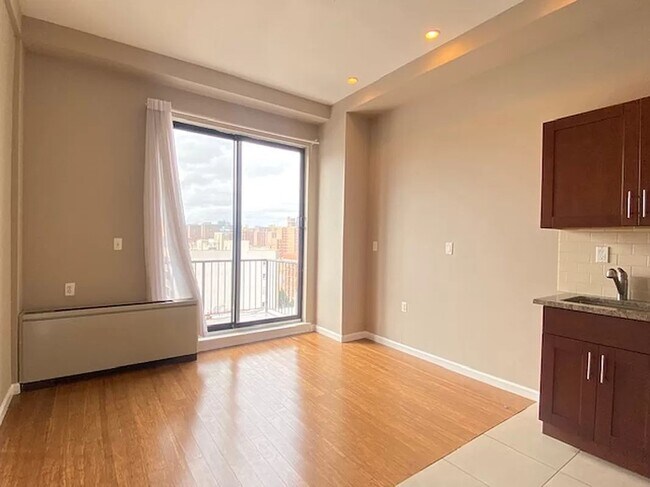 Building Photo - East 110th Street