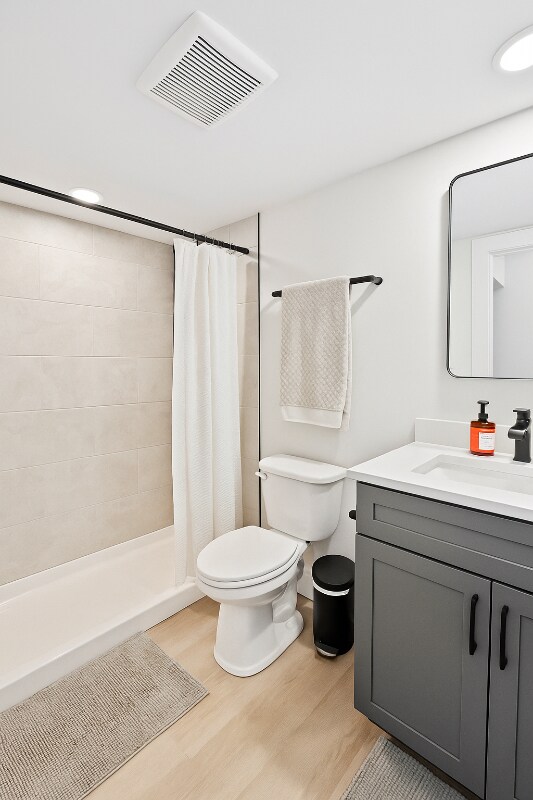 Foto del edificio - 1768 Harbor Dr