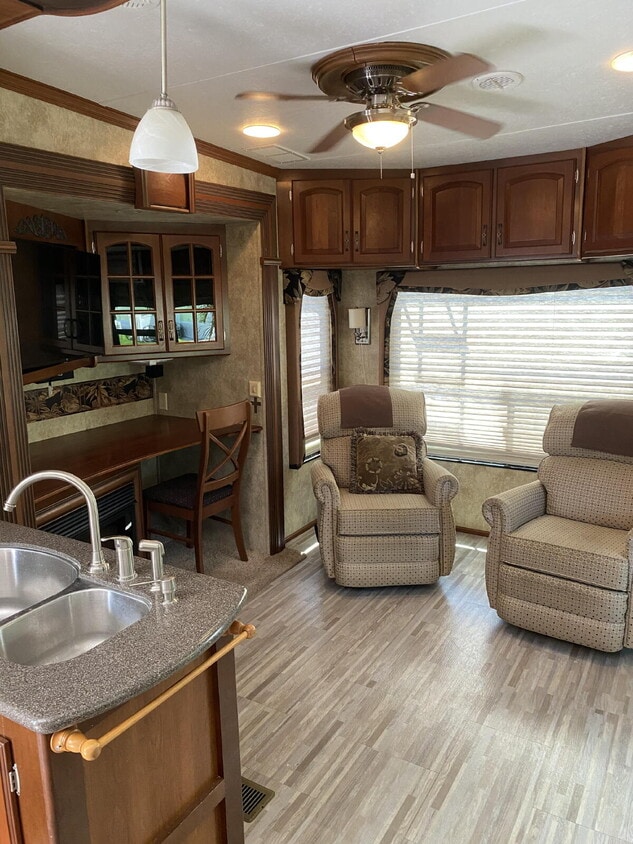 Cozy Retreat in St. Cloud: Your Next Seren... - Cozy Retreat in St. Cloud: Your Next Seren...