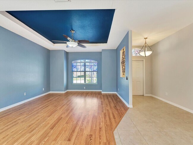 Foto del edificio - Pristine 4 bed/ 2 bath Annual Rental in Stoneybrook of Venice