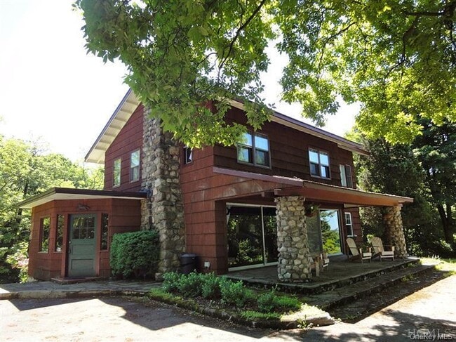 Foto del edificio - 376 Lane Gate Rd