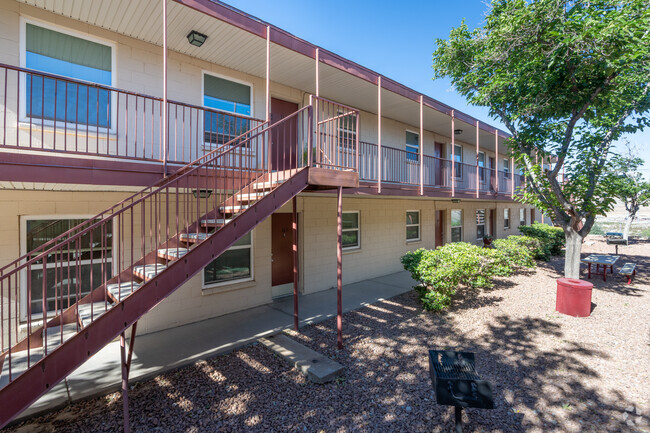 Building Photo - Wallington Plaza Apartment Homes