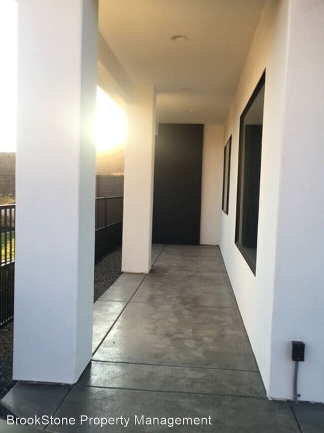 Foto del edificio - 1 br, 1 bath House - 3665 E Desert Pointe Ct